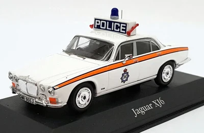 Atlas Editions - Best Of British Police Cars - Jaguar XJ6 West Yorkshire - Image 1 of 4