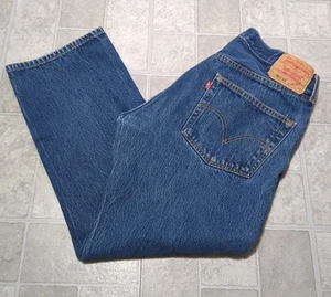 Jean vintage Levi’s 501 XX USA bouton mouche années 1990 35x30 réel 32x27 - Photo 1/7
