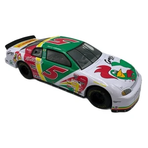 VTG NASCAR 1:24 Diecast Kellogg's Corny #5 Terry Labonte 1998 Monte Carlo Corny - Picture 1 of 23