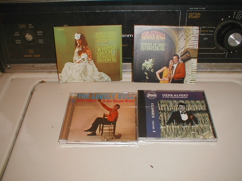 Herb Alpert:Whipped Cream & other Delights,South of Border+; Like new CD's Foto 1 de 1