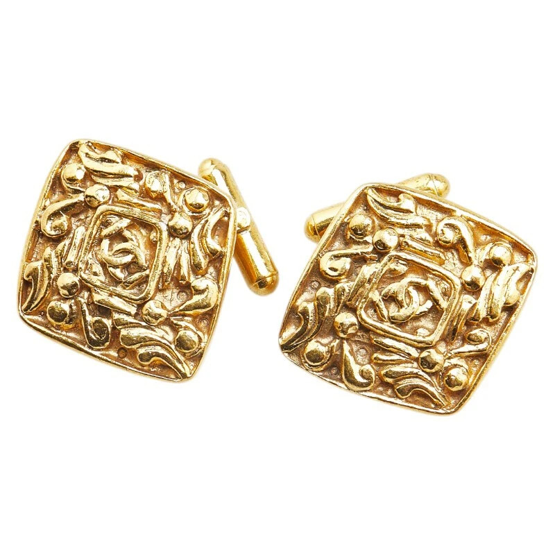 CHANEL ゴールドカフス　ビンテージ Chanel Cufflinks Gold Plated Diamond Shape 28.5x31.7mm Pre