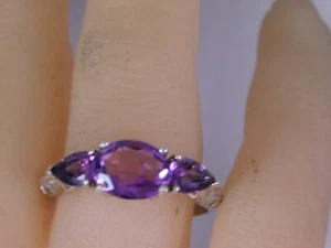 1,5 ct. Anillo ovalado de tres piedras de amatista de plata de ley - Imagen 1 de 5