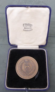 BRITISH MILITARY 2ND BTN HAMPSHIRE REGIMENT BRONZE PRIZE MEDAL 1930 CASED - Bild 1 von 4
