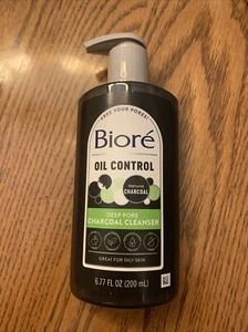 Biore Deep Pore Charcoal Cleanser for Oily Skin 6.77 oz - Picture 1 of 1