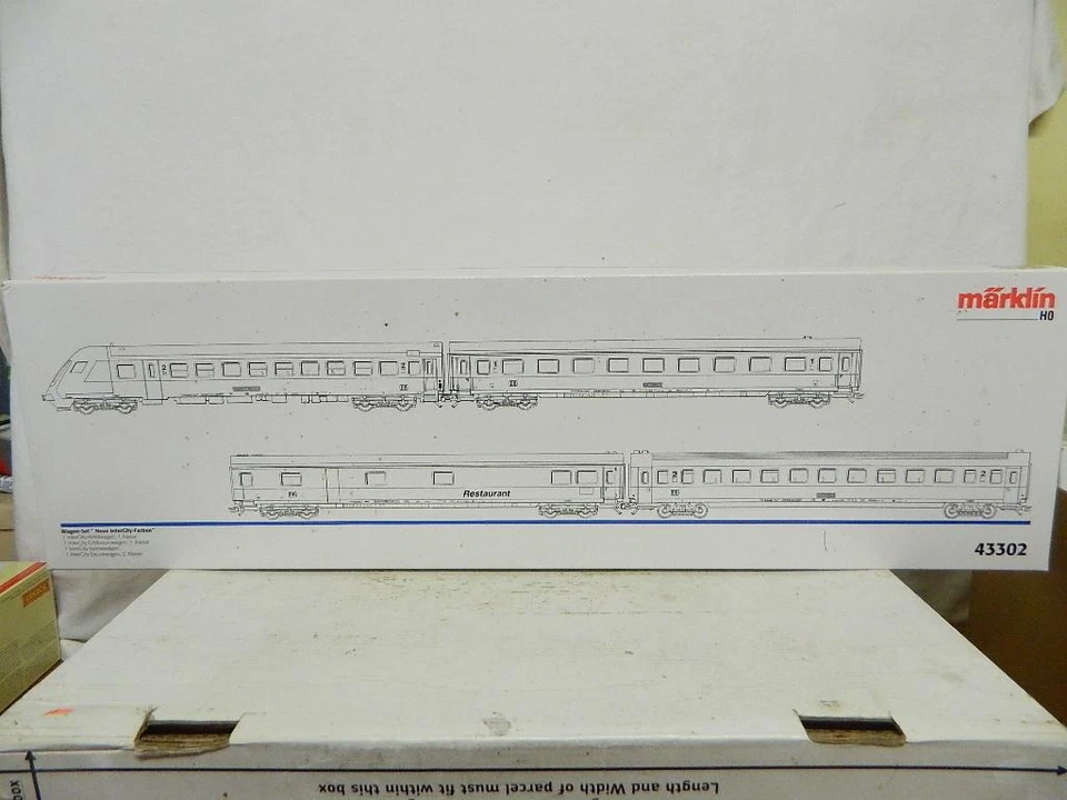 Marklin HO 4pc DB Inter-City Coach Set New Colours Item 43302 - Image 1 of 1