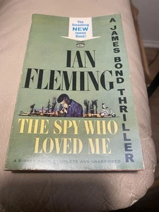 THE SPY WHO LOVED ME Ian Fleming 1963 SIGNET 1st Paperback Printing PB Vtg - Picture 1 of 3
