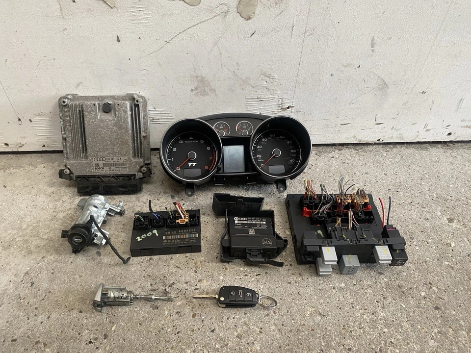 AUDI TT MK2 2.0 TFSI ECU KIT BWA DSG AUTOMATIC DSG 8J0907115N 2009 FREE POSTAGE - Image 1 of 4