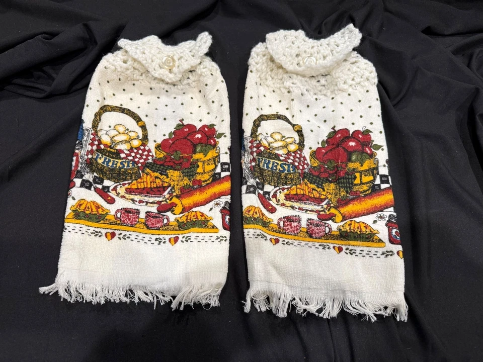 2 Toallas de Cocina Crochet Top Pastel Ingrediente Huevos, Manzanas, Rodillo, Miel  Foto 1 de 1