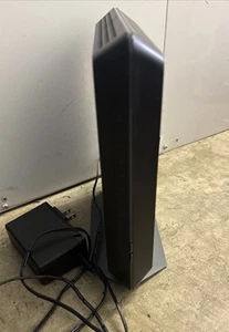 NETGEAR Nighthawk AC1900 Wi-Fi Cable Modem Router Combo C7000v2 w/Power Supply - Bild 1 von 4