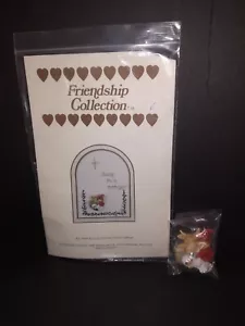 Cross Stitch Friendship Collection Away in a Manger Figure Kit Dutch Touch - Picture 1 of 5