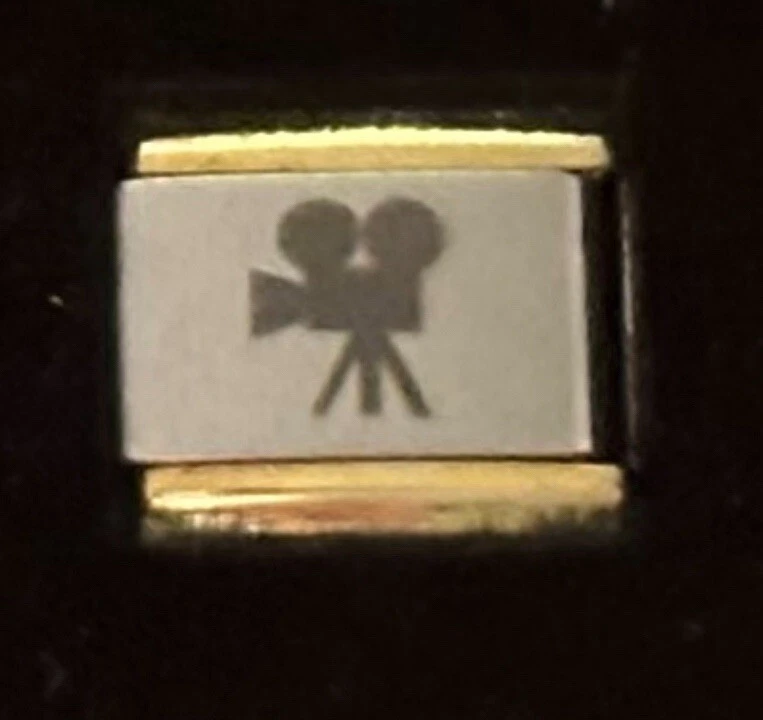 Proyector carrete de película BORDE DORADO ENCANTO ITALIANO Laser Link 9MM K3456 Foto 1 de 1