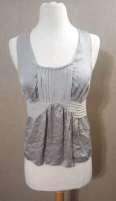Camiseta sin mangas Max Studio Y2K Babydoll seda talla S M.S.S.P. Gris plata plisado Foto 1 de 4