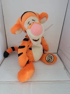 Disney's Tigger  - Picture 1 of 6