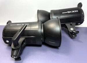 2 x NEEWER SK300 300W 100V-120V Studio Flash Strobe Light For Creative Shooting - Picture 1 of 6