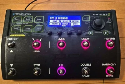 TC-Helicon VoiceLive 3 Extreme Vocal Processor Tested Reset w/ PSU Manual Box - Image 1 of 4