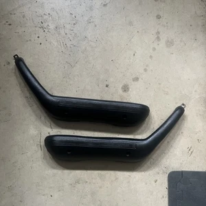 1975 78 Datsun 280Z Armrest door pulls LH RH Drivers Passengers Black 260Z S30 - Bild 1 von 17