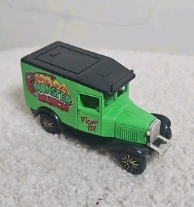 Mega Monster Munch Toy Car Flamin Hot Green Cubs Cars Small - Picture 1 of 7