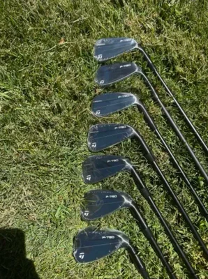 2023 TaylorMade P790 Black Iron Set 4-PW- Dynamic Gold 105g black shafts S300 - Image 1 of 4