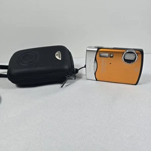 Cámara digital Olympus Stylus 850 SW para SOLO PIEZAS posible problema CCD con imagen - Imagen 1 de 10