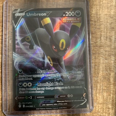 Pokémon Umbreon V Single Strike Holo Rare Card 094/203 - Image 1 of 4