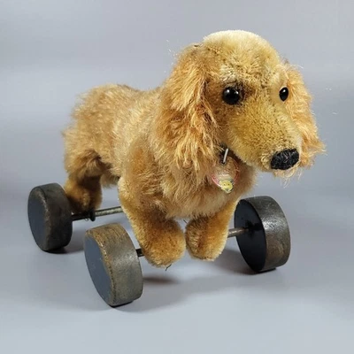 Steiff: ab 1933 * Waldi auf Exzenter Rädern * 17 cm * eckiger Bärenkopf * - Bild 1 von 4