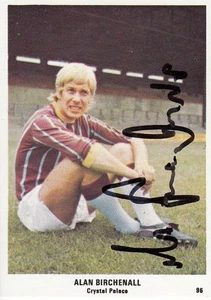 Vintage SIGNED THE SUN 1970 Trading Card ALAN BIRCHENALL CRYSTAL PALACE - Picture 1 of 1