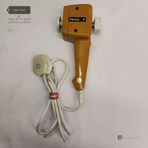 PIFCO 1556 MASSAGGIATORE VIBRANTE MASSAGGIATORE VINTAGE RETRÒ SENZA ACCESSORI - Foto 1 di 6