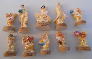 Série complète de fèves BLANCHE NEIGE nacre jaune filet or  DISNEY - Imagen 1 de 1