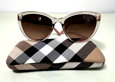 Gafas de sol Burberry Cat Eye 3747 para mujer 54-18-143 con estuche Foto 1 de 4