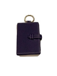 Keychain Photo Case - Picture 1 of 3