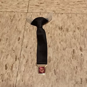 Corbata con clip vintage Kiwanis con logotipo de KIWANIS en la parte inferior color negro - Imagen 1 de 4