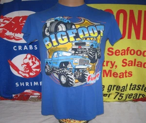 Camiseta BIGFOOT Summit Racing Para Hombre Pequeña Retro Ford Off Road Monster Truck - Imagen 1 de 4