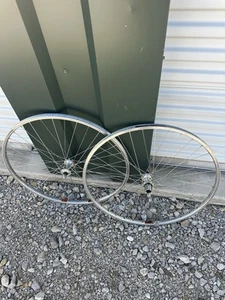 Campagnolo Veloce Hub Sun Rims CR18 32h Rims DT Swiss Spokes - Picture 1 of 7