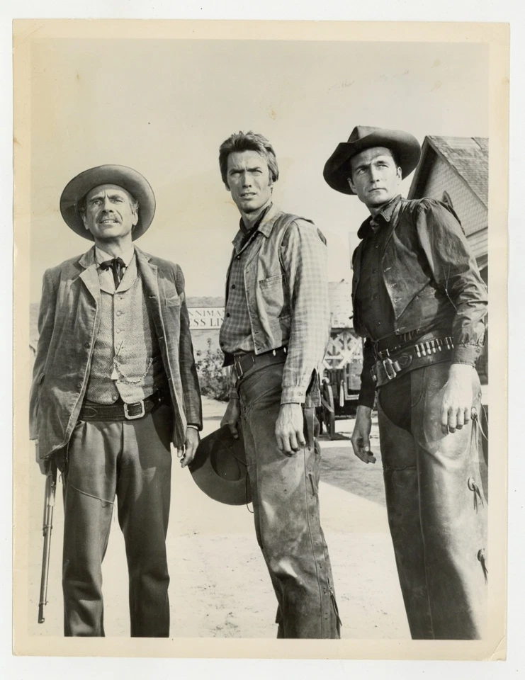 Rawhide 1959 CBS TV Photo w/Credits Clint Eastwood, Eric Flemming Cowboy Western - Image 1 of 2