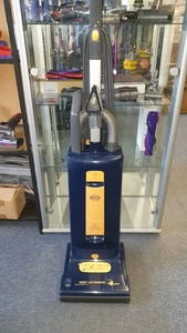SEBO Automatic X4 Extra UPRIGHT VACUUM CLEANER 1300W Anti allergy hospital grade - Picture 1 of 1