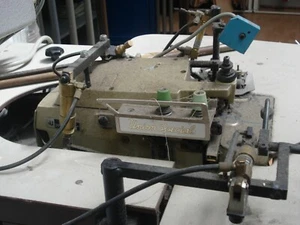 Union Special Näh Maschine Top OVERLOOK Halbautomat Kettenstich Saftymaschine - Bild 1 von 9
