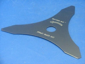 Cuchillo de 3 dientes Bummerang adecuado para Nemaxx MT52 4 en 1 + 2 en 1 Motorsense - Imagen 1 de 1