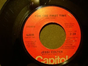 JESSI COLTER 1975 45 RECORD I'M NOT LESA & FOR THE FIRST TIME CAPITOL 4009 - Picture 1 of 3