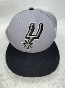 Sombrero ajustado Mitchell & Ness San Antonio SPURS 7-1/8 NBA negro gris bordado - Imagen 1 de 10