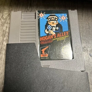 Cartuccia gioco Nintendo NES Hogan's Alley scatola nera - pulita e testata - Foto 1 di 1