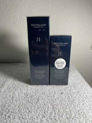 Acondicionador avanzado RevitaLash tamaño completo 3,5 ml/.118 fl oz NUEVO SELLADO Foto 1 de 3