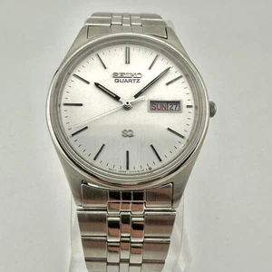 Vintage Seiko Quartz Watch Mens 34mm Silver Day Date 5Y23-8040 Stainless Japan - Picture 1 of 13