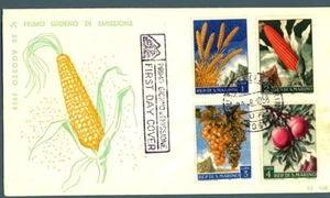 SAN MARINO - FDC - 1958 - Flora - Frutta - Uva - Pannocchia - Foto 1 di 1