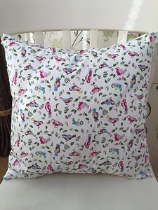 Rose & Hubble White Little Birds Beautiful Cushion Cover 16" Shabby Chic - Picture 1 of 3