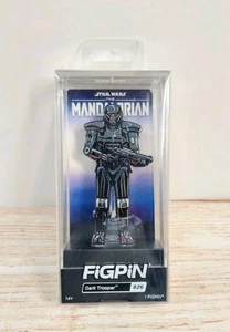 Prendedor FiGPiN Star Wars The Mandalorian Dark Trooper Colección #826 Sellado Disney - Imagen 1 de 8