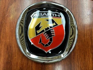 Emblema delantero 120 mm para Fiat Abarth 500 500L Grande Punto placa coche - Imagen 1 de 3