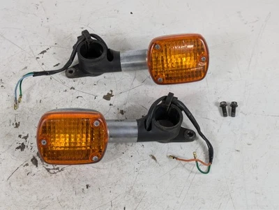 2002 Honda Rebel 250 CMX250 CMX250C Front Turn Signals Blinkers Flashers - Image 1 of 4