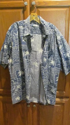 *Half Moon Bay Men's XXL Short Sleeve Floral Hawaiian Button Down Shirt Tribal - Image 1 of 3