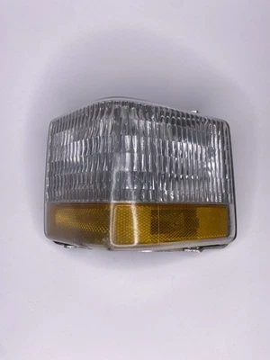 90-92 Cadillac Fleetwood Brougham Corner Turn Signal Light Lamp LH GM 16511549 - Image 1 of 3