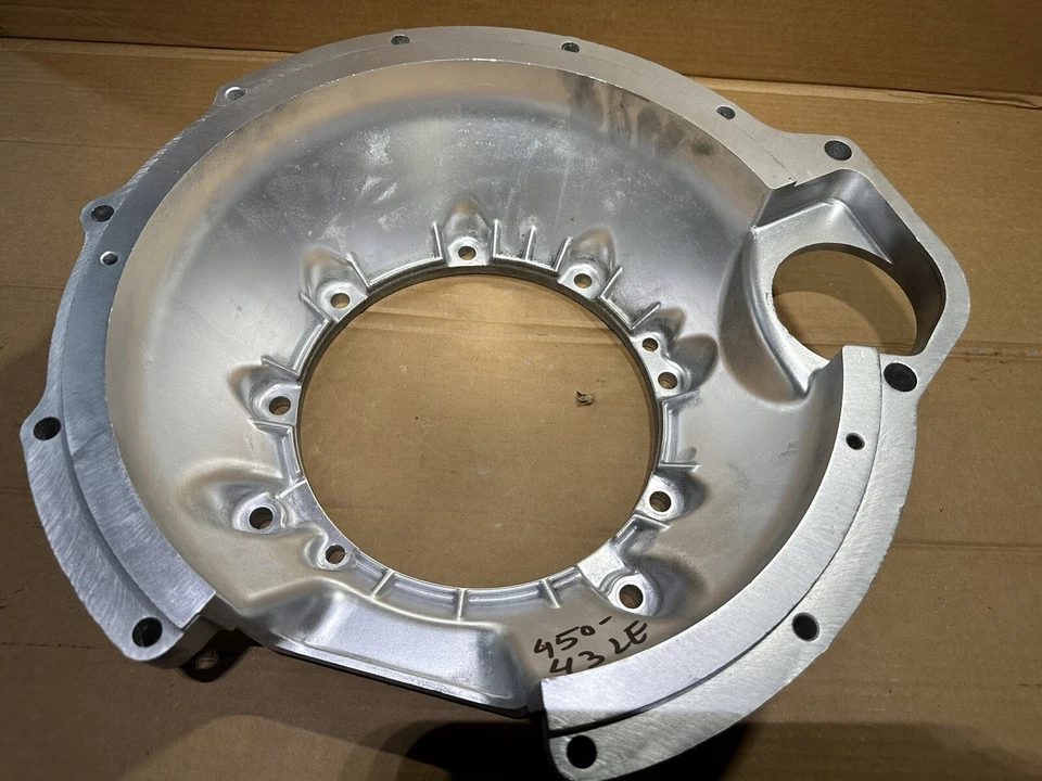 AW450-43LE TRANSMISSION BELL HOUSING ISUZU NPR  1999-04 L4 DIESEL 4.7L RWD - Image 1 of 3